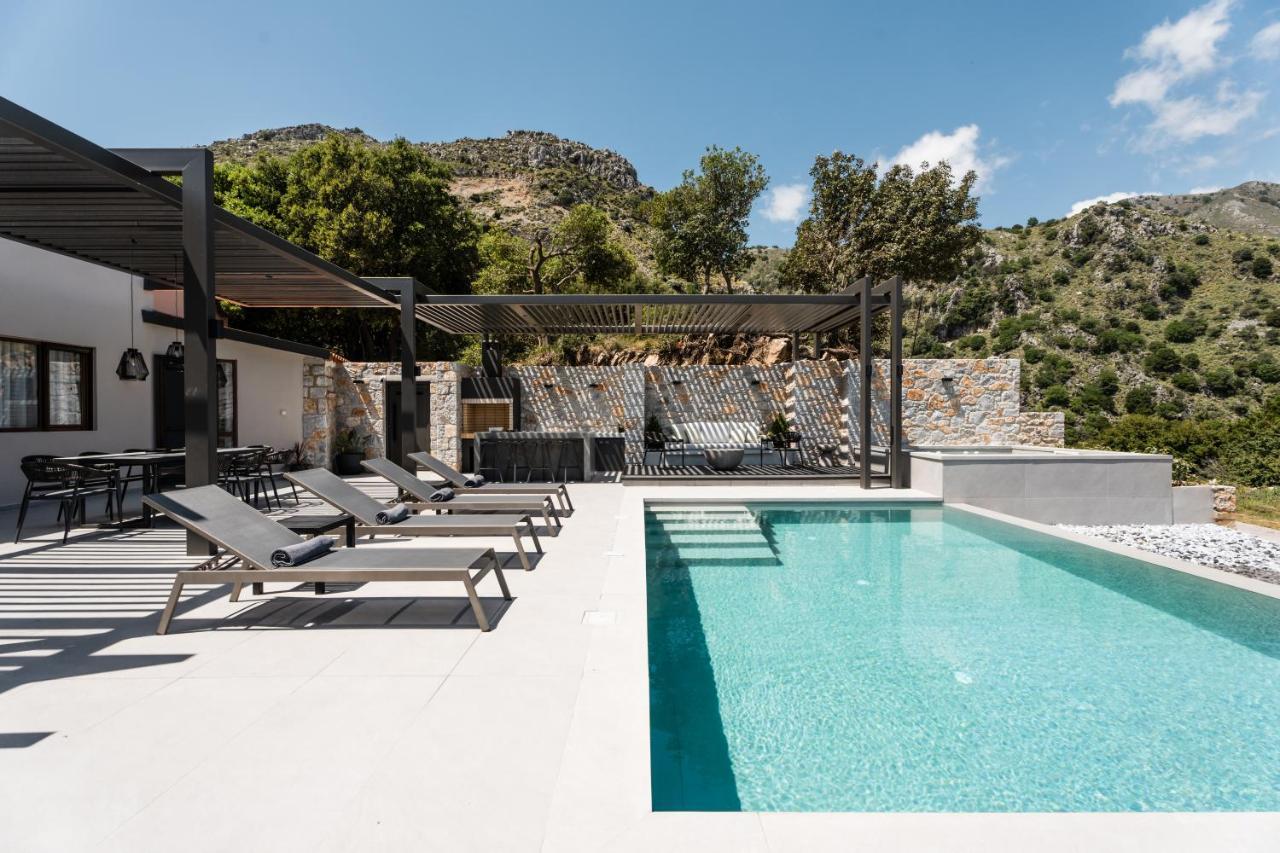 Eumelia Iconic Villa, With Heated Pool & Whirlpool, By Thinkvilla Asi Gonia Kültér fotó